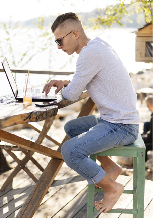 Consigue trabajo remoto bien pagado.